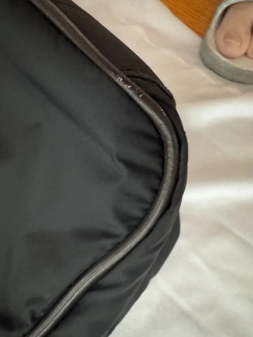 Bugatchi Nylon Messenger bag